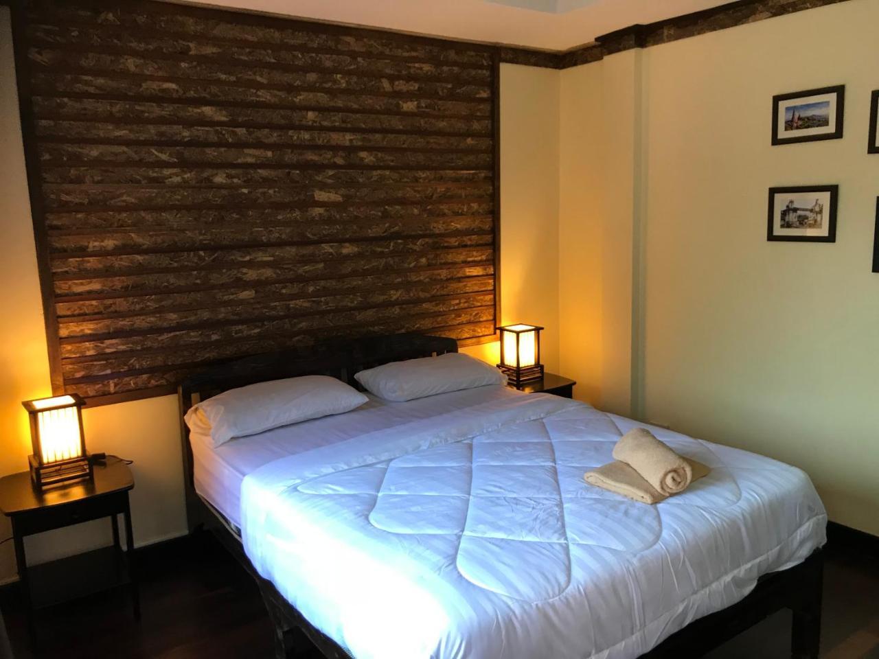 Boutique Hotel & Restaurant, Jaidee Bamboo Huts Chiang Mai Esterno foto