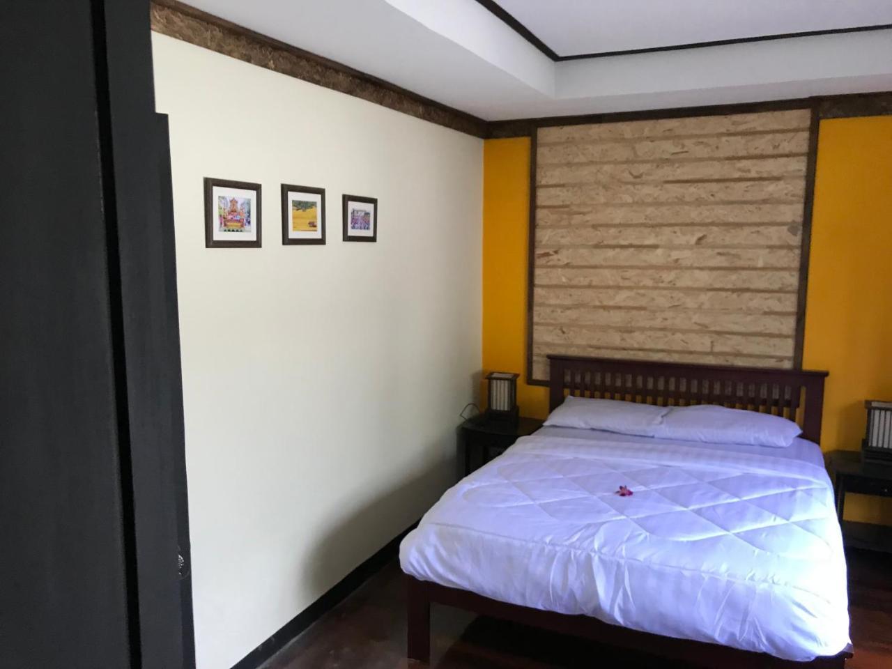 Boutique Hotel & Restaurant, Jaidee Bamboo Huts Chiang Mai Esterno foto